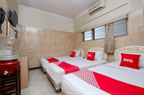 Hotel Oyo 1843 Cahya Nirwana