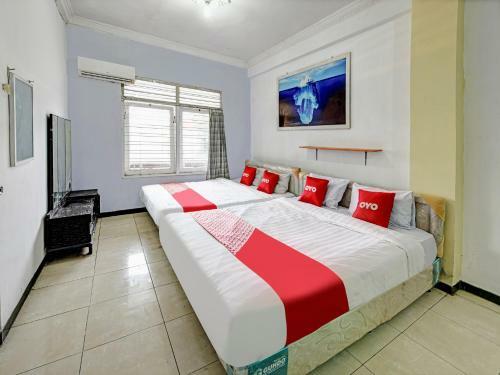 Oyo 90451 Hotel Roda Mas 1