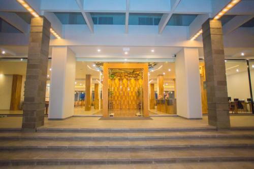 Pollos Hotel & Gallery