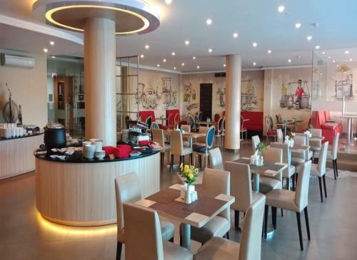 Hostal Hotel Mj