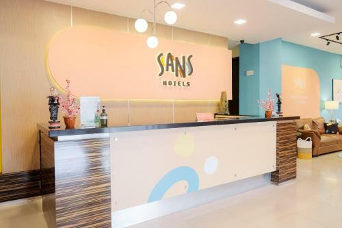 Sans Hotel Fiducia Serpong