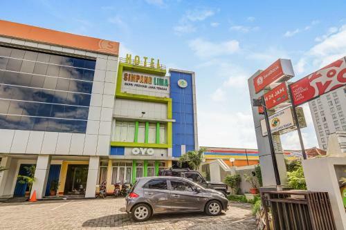 Oyo 91036 Hotel Simpang Lima Gkpri