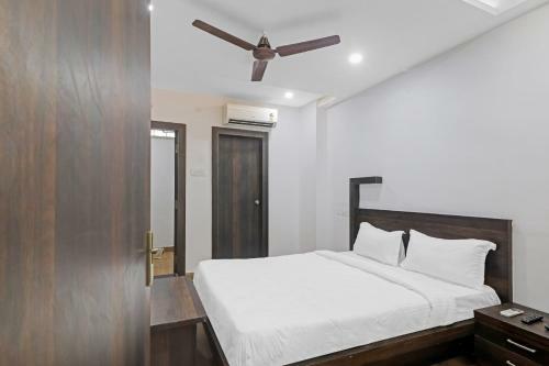 Capital O 87240 Hotel 9 Inn