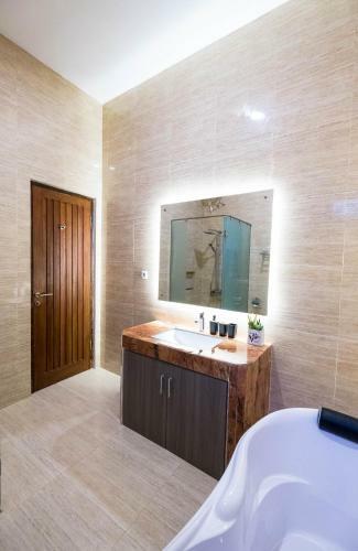 Bukit Indah Doda Hotel & Resorts