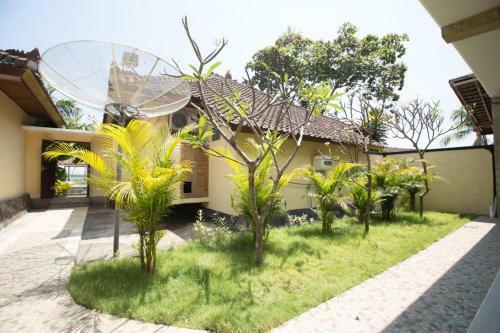 Hotel Tanjung Alam Lovina