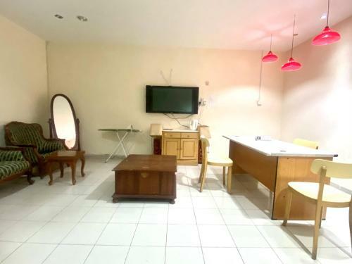 Hotel Oyo Home 90381 Chaah Homestay 3