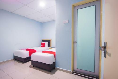 Oyo 89842 Hotel 22, Northport