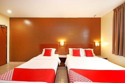Oyo 447 Comfort Hotel Meru