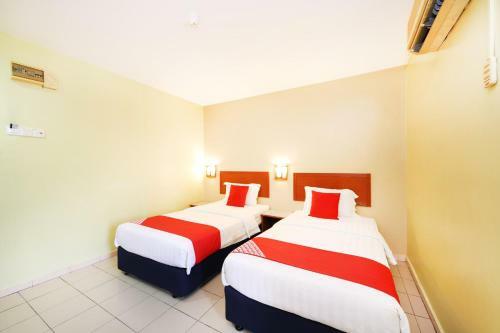 Oyo 447 Comfort Hotel Meru