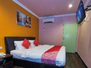Oyo 496 Hotel de Eco Inn