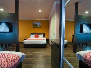 Oyo 496 Hotel de Eco Inn