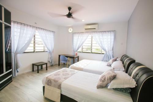 Melody Whole Or Suite Room