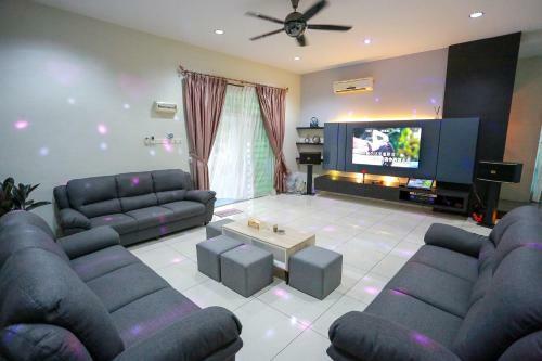Bersatu Galaxy Villa Muar