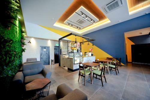Mye Hotel
