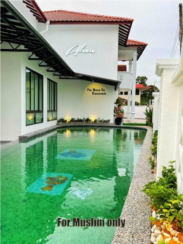 Alexis Villa (For Muslim Only)