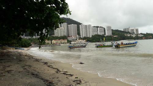 Tanjung Bungah Apartment Stay