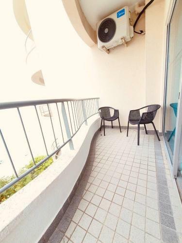 Apartamento Beachfront Deluxe Double Loft + Seaview Balcony @ D' Beach Suites