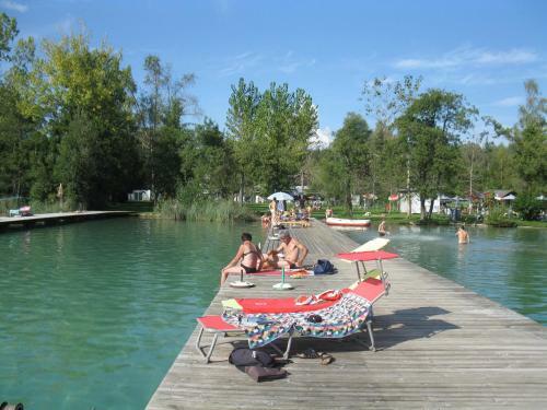 Hostal Hotel Garni G�stehaus Hutter