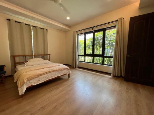 Home Garden Bungalow @ P10