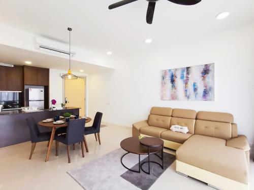 Apartamento Grand Medini Suites By Uha