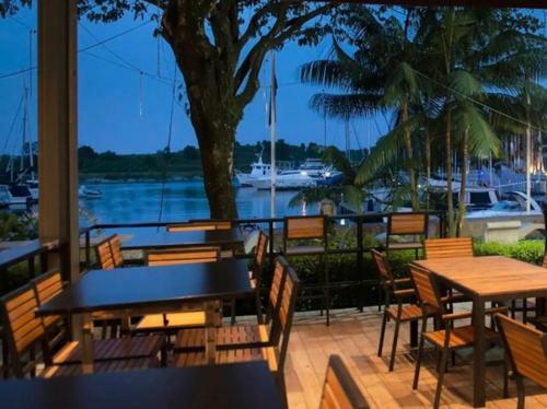 Apartamento Almas Suites Puteri Harbour