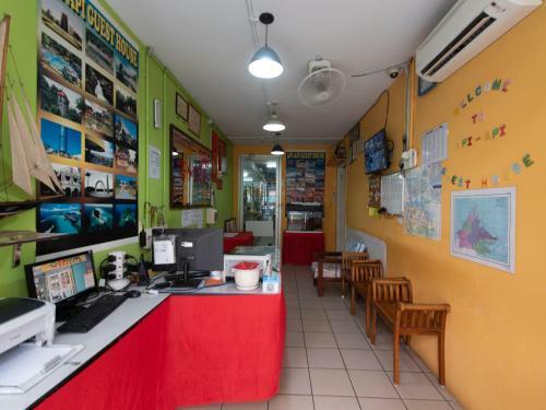 Hotel Oyo 89345 Api-api Gh
