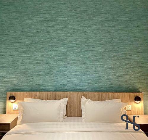 Homesuite' Hotel At Sutera Avenue