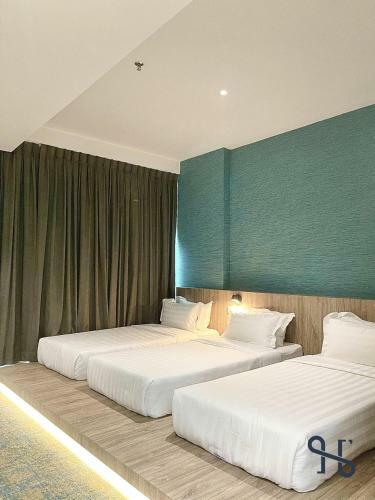 Homesuite' Hotel At Sutera Avenue