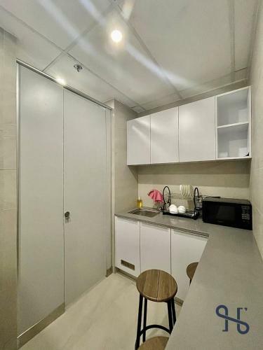 Homesuite' Hotel At Sutera Avenue