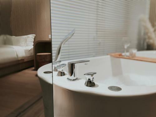 The Cara Boutique Hotel