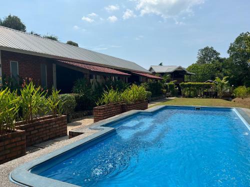 Bed & Breakfast Hujung Kampung Resort