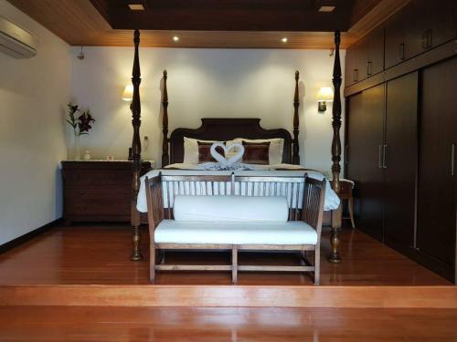 Luxury Pool Villa Nai Harn 2