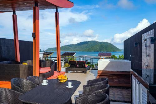 Fantastic Seaview 4br Private Pool Villa