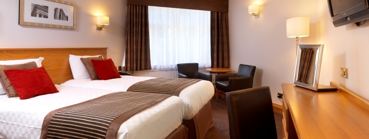 Hotel Thistle Cheltenham