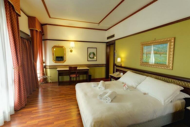 Politeama Palace Hotel