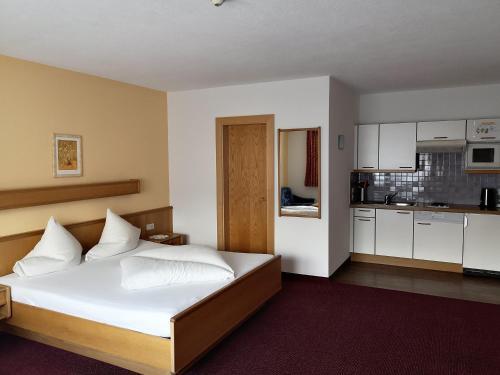 Apart Hotel Ideal