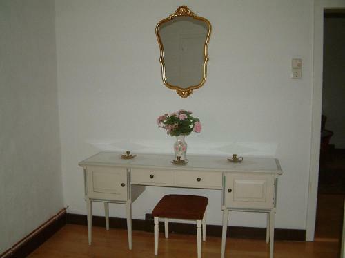 Apartamento Ferienwohnung Schloss Dornbach