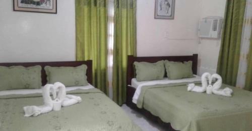 Albergue Island Rendevoo
