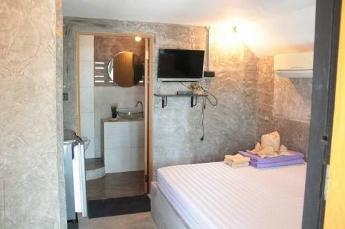 Hotel Sichang Marina Resort
