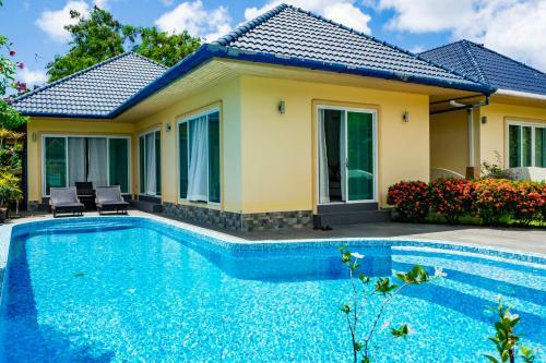 Villa Tanya, 3 Bed With Private Pool And Jacuzzi