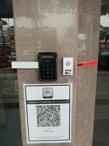 Hotel Zamburger Skudai Kiri
