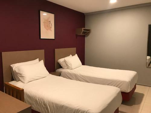 Oyo 90487 K Threegod Hotel