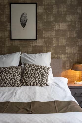 Bijou Suites Ai Premium