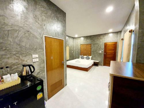 Hotel B-tel Chomthong Resort Chiang Mai