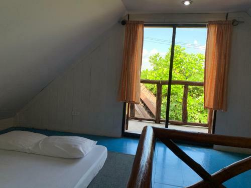 Hostal Baanlanna Resort