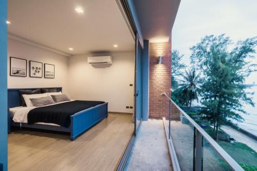 Sandbox Beachfront Villa2