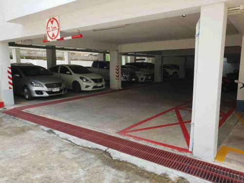 Apartamento Ratchaporn Place Condominium
