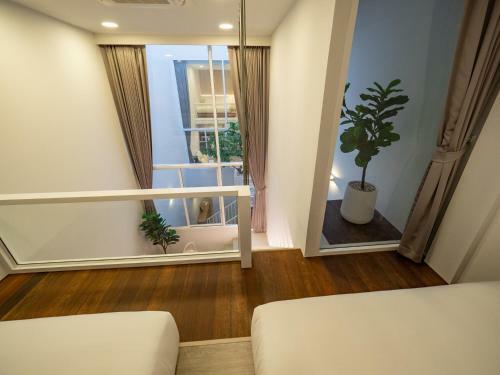Hostal Ease Me Residence