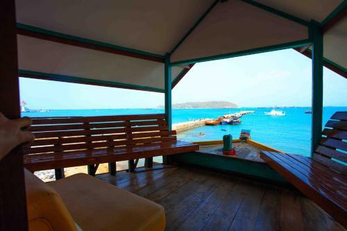 Hotel Rimtalay Resort Koh Si Chang