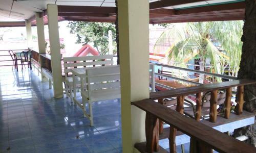 Hotel Rimtalay Resort Koh Si Chang